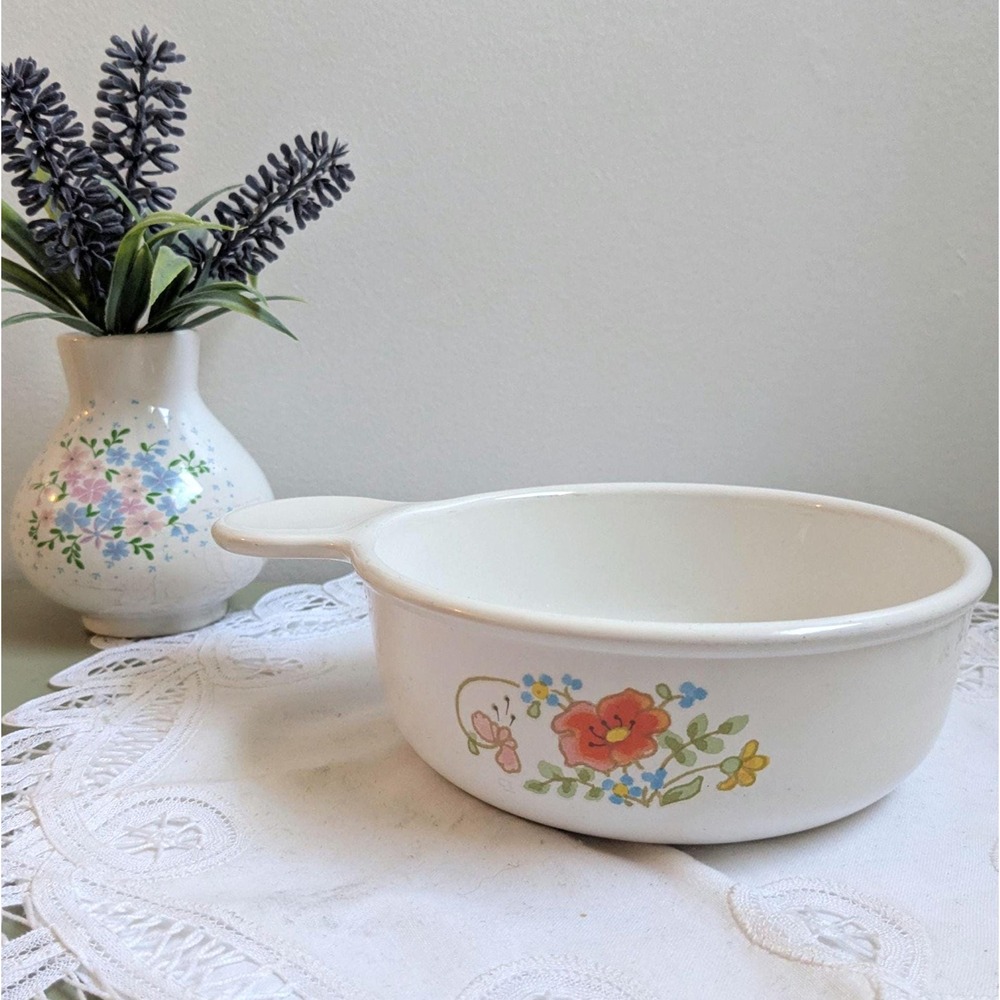 Corning Ware Individual Casserole Dish With Handle,‎ Floral Pattern P-150-B